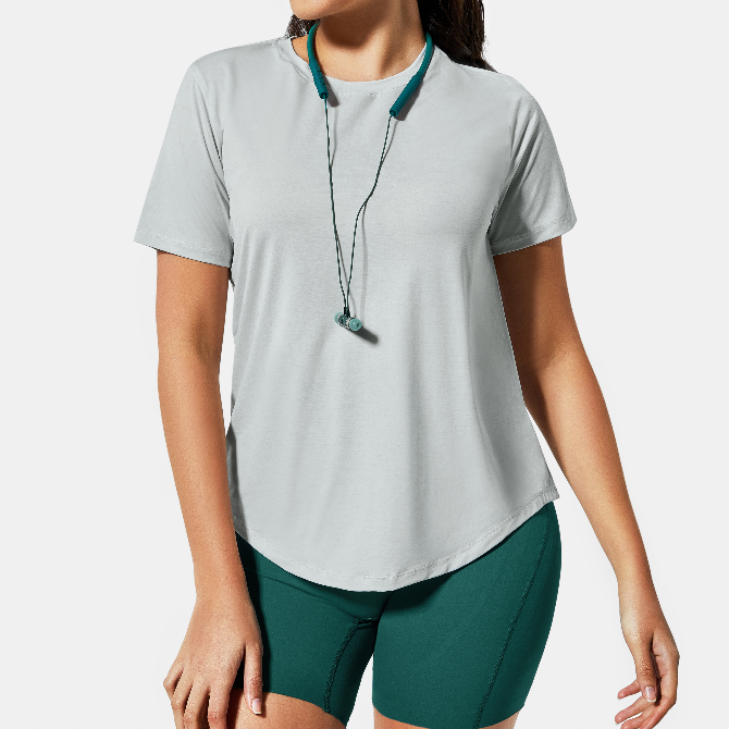 InstaBreeze Training Short Sleeve T-shirt | Mova Studio