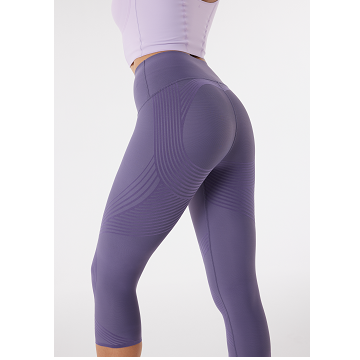 Body Sculpt Capri Leggings (Reversible Wear) | Mova Studio