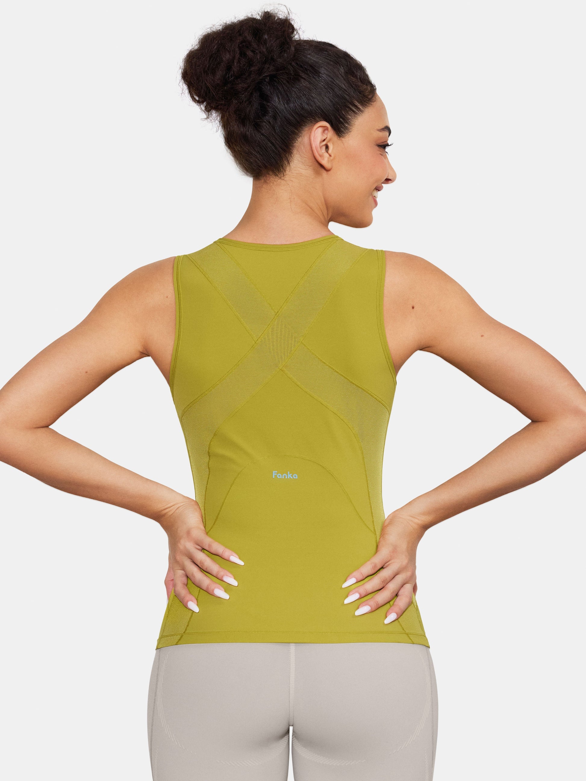 PowerBand Resistance FlowX Tank Top | Mova Studio