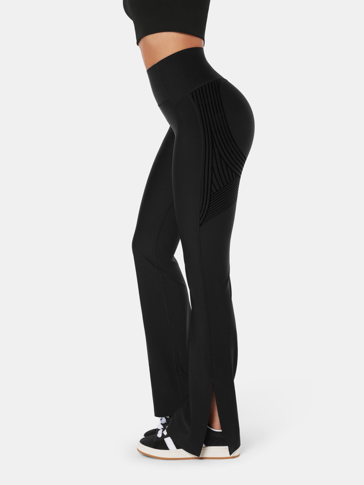 Body Sculpt Flare Leggings | Mova Studio