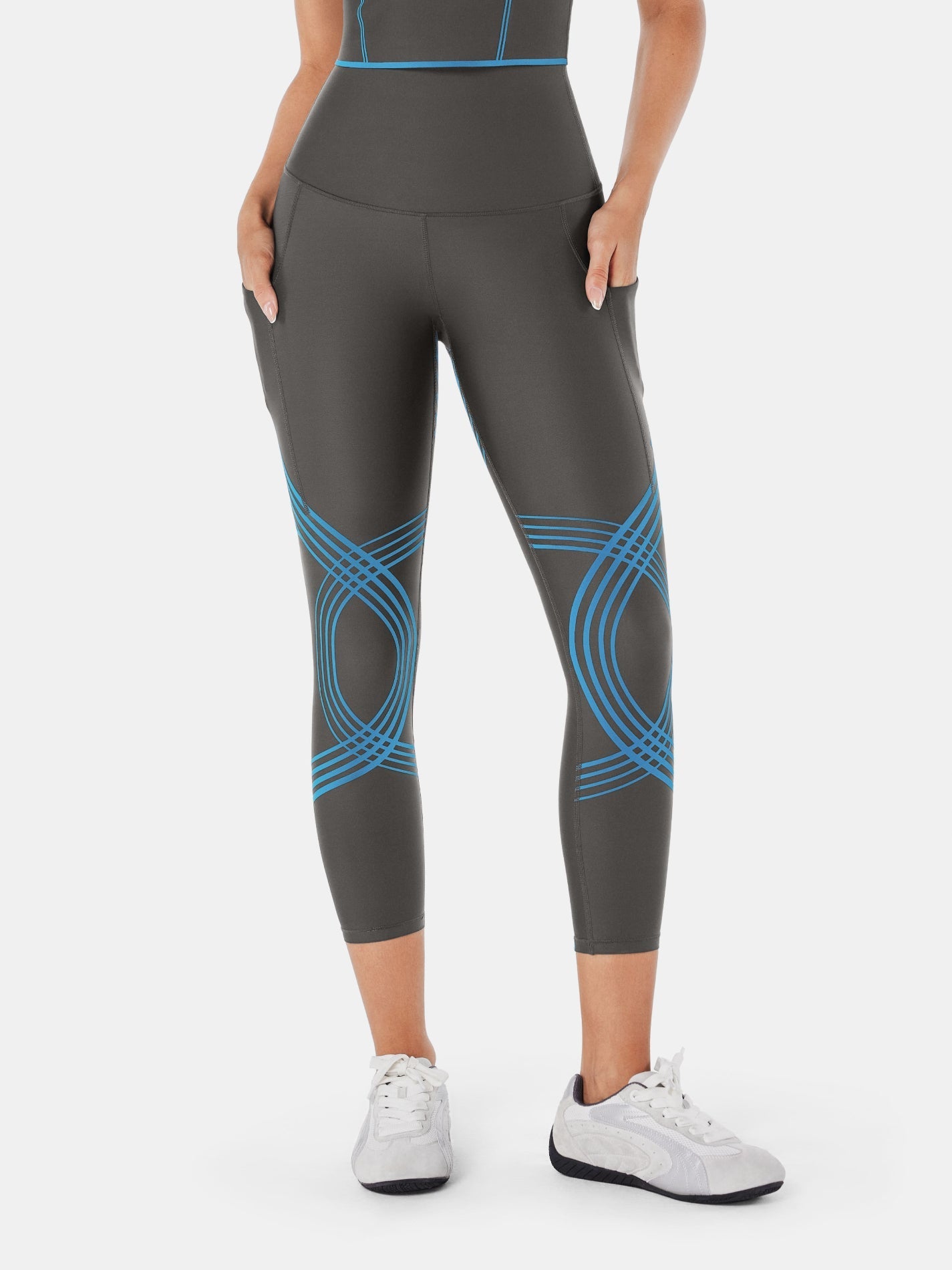 Body Sculpt Side Pocket 7/8 Leggings | Mova Studio