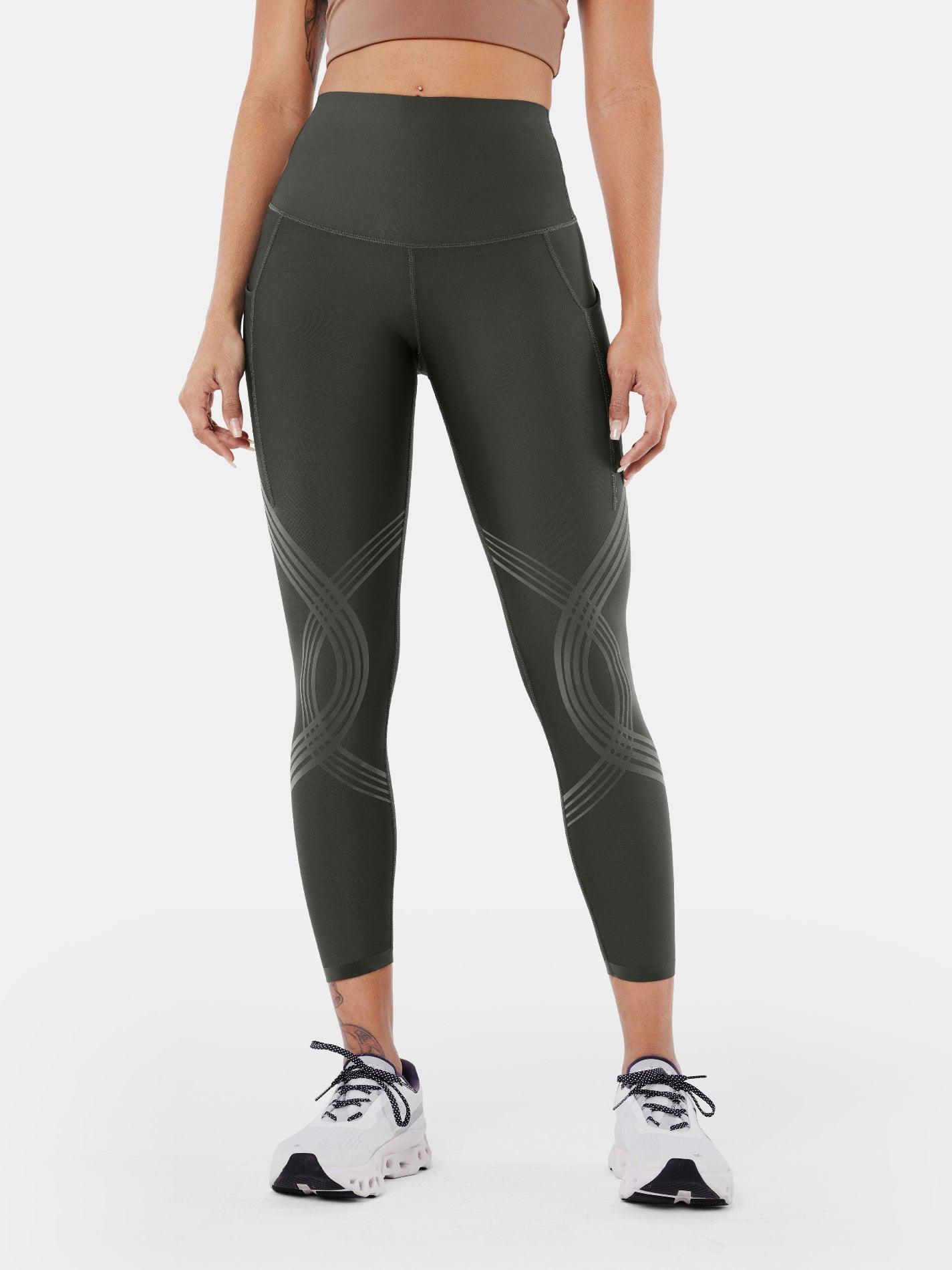 Body Sculpt Side Pocket 7/8 Leggings | Mova Studio