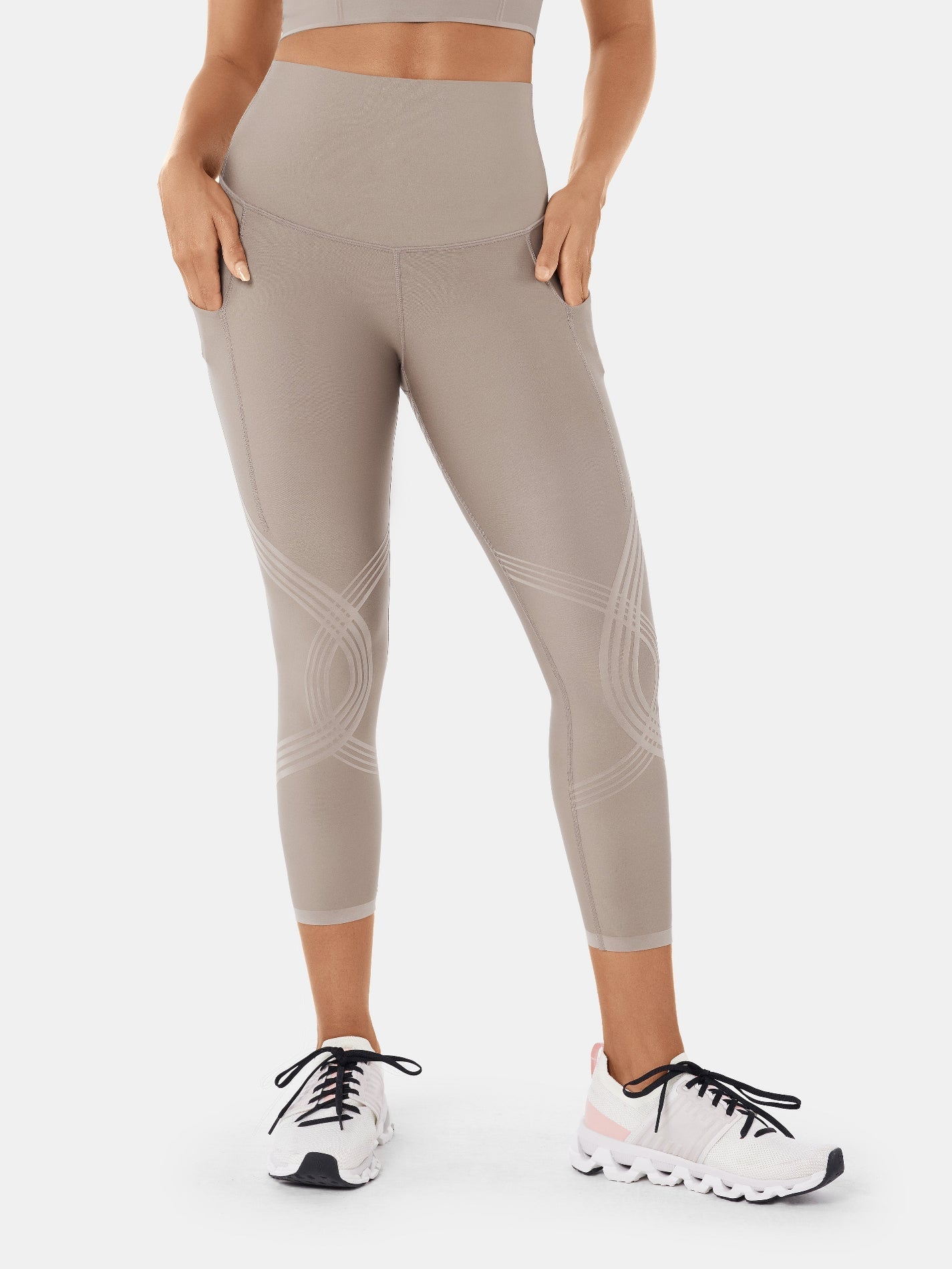 Body Sculpt Side Pocket 7/8 Leggings | Mova Studio