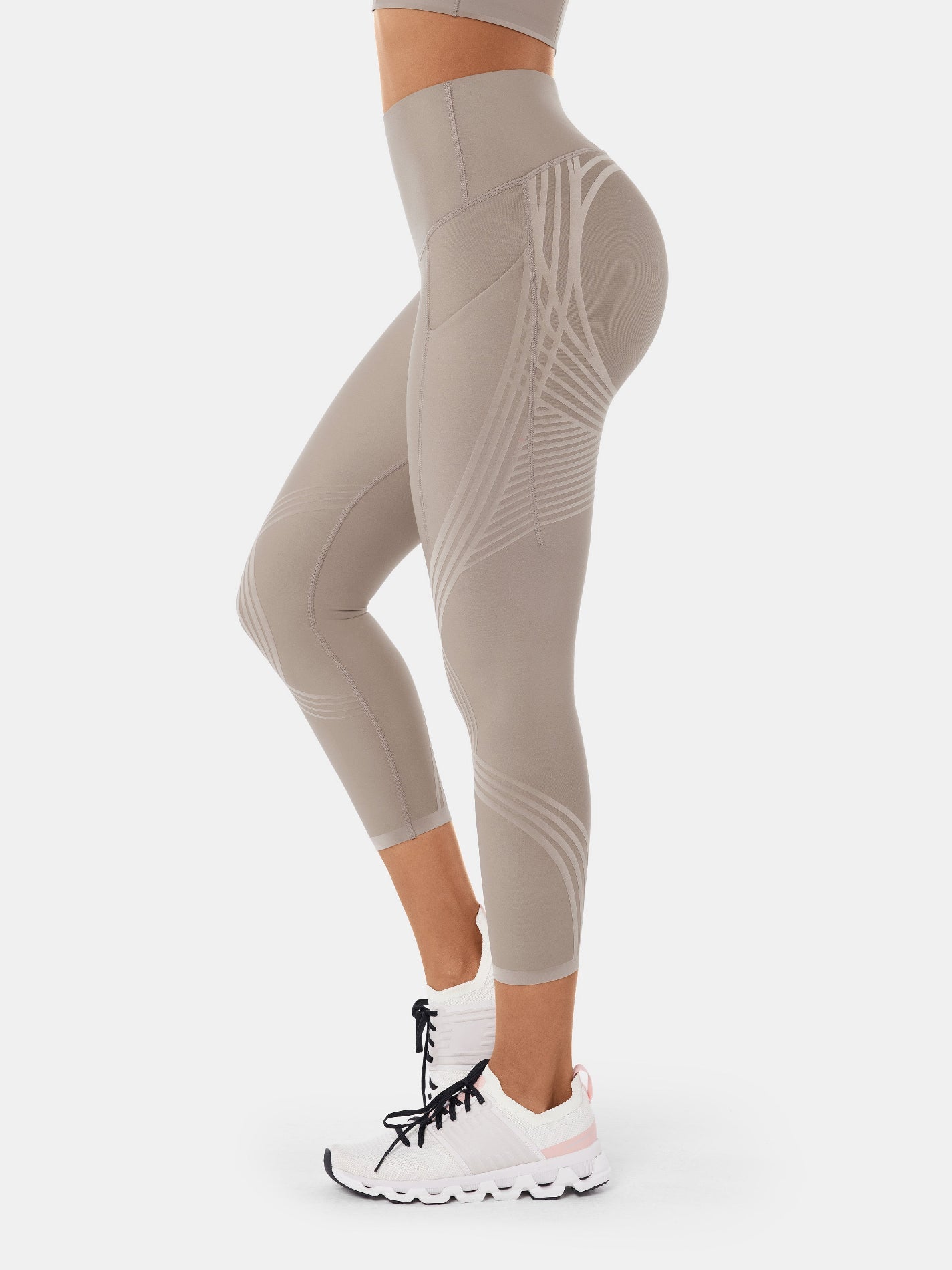 Body Sculpt Side Pocket 7/8 Leggings | Mova Studio