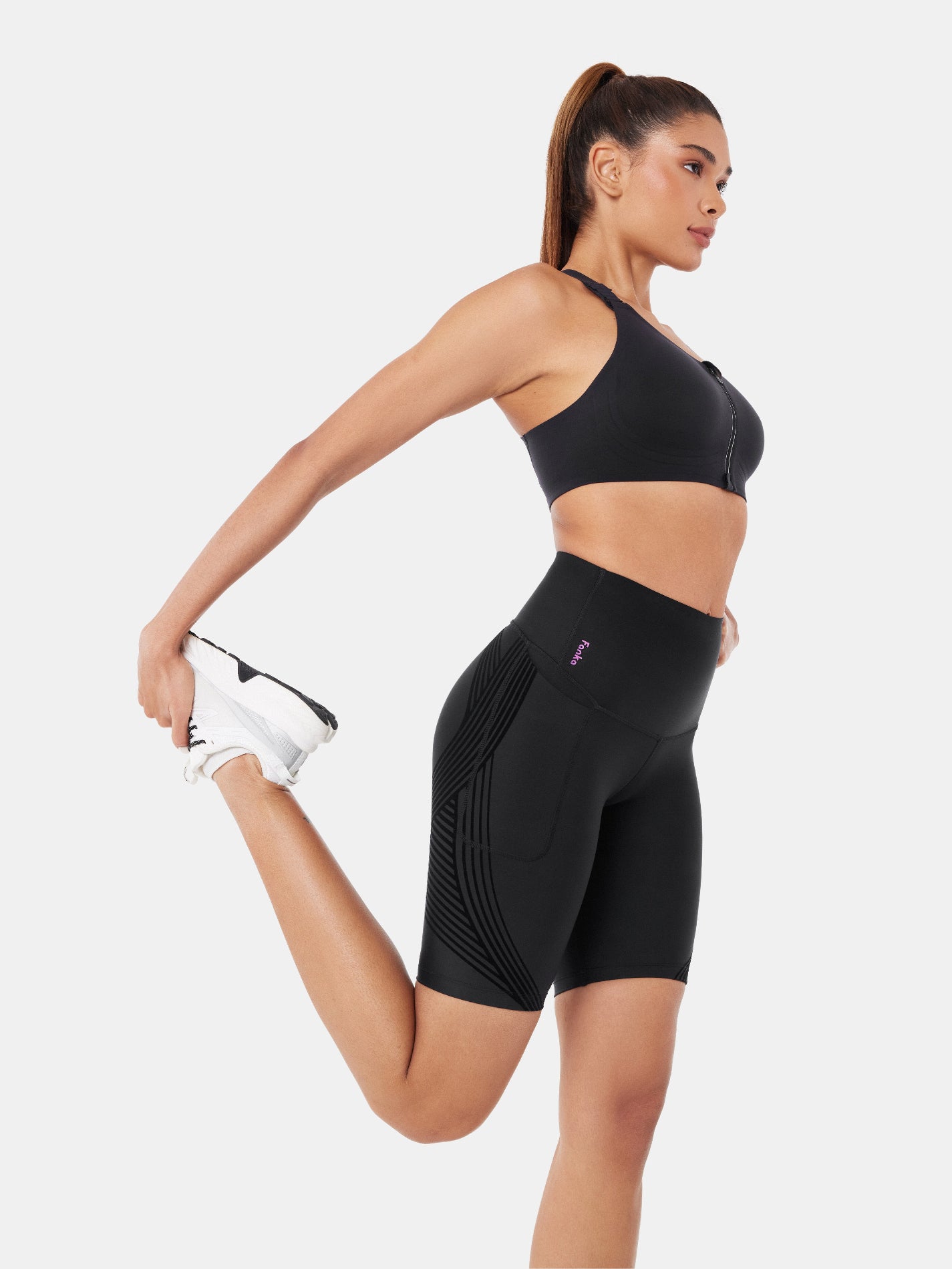 Body Sculpt Side Pocket 9" Biker Shorts (Reversible Wear) | Mova Studio