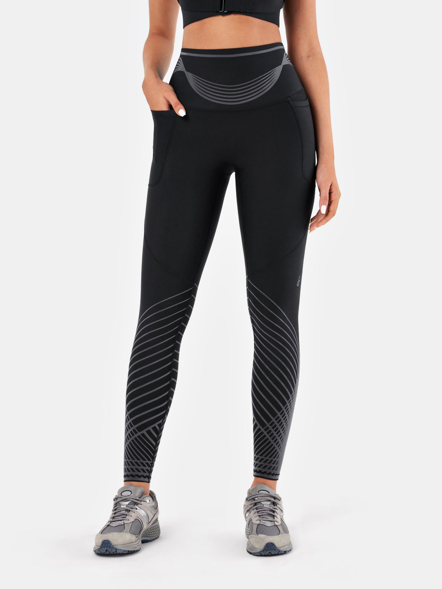RecoverEZ Leggings 2.0 (Reversible Wear) | Mova Studio