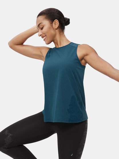 Body Sculpt CalmWave Tank Top (Built-in Bra) | Mova Studio