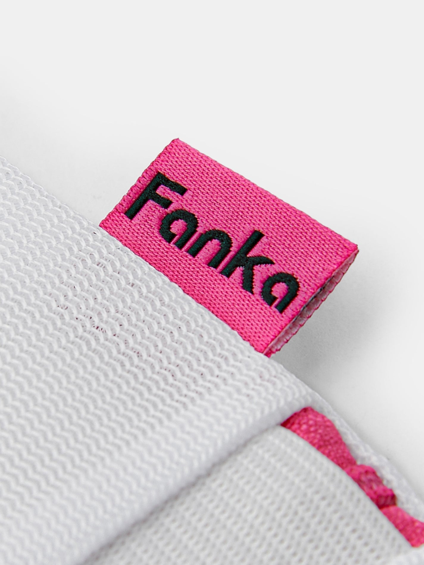Durable Zipper Wash Bag | Mova Studio