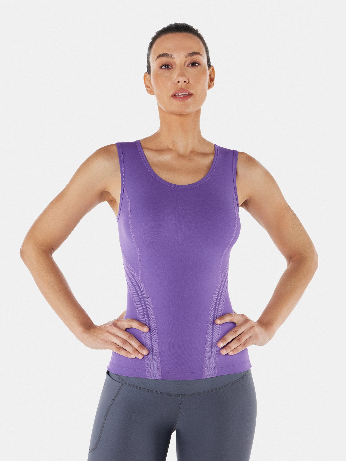 EmbraceUp Tank Top | Mova Studio