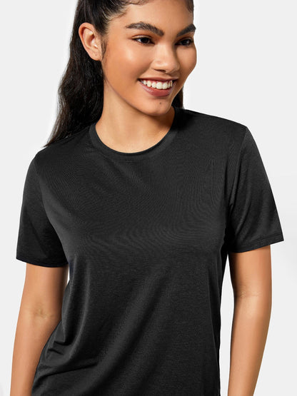 InstaBreeze Training Short Sleeve T-shirt | Mova Studio