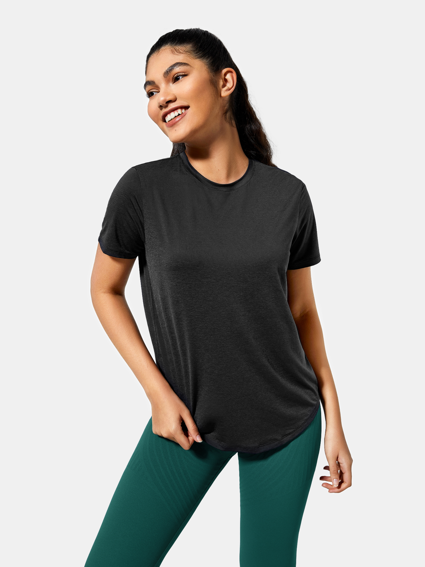 InstaBreeze Training Short Sleeve T-shirt | Mova Studio