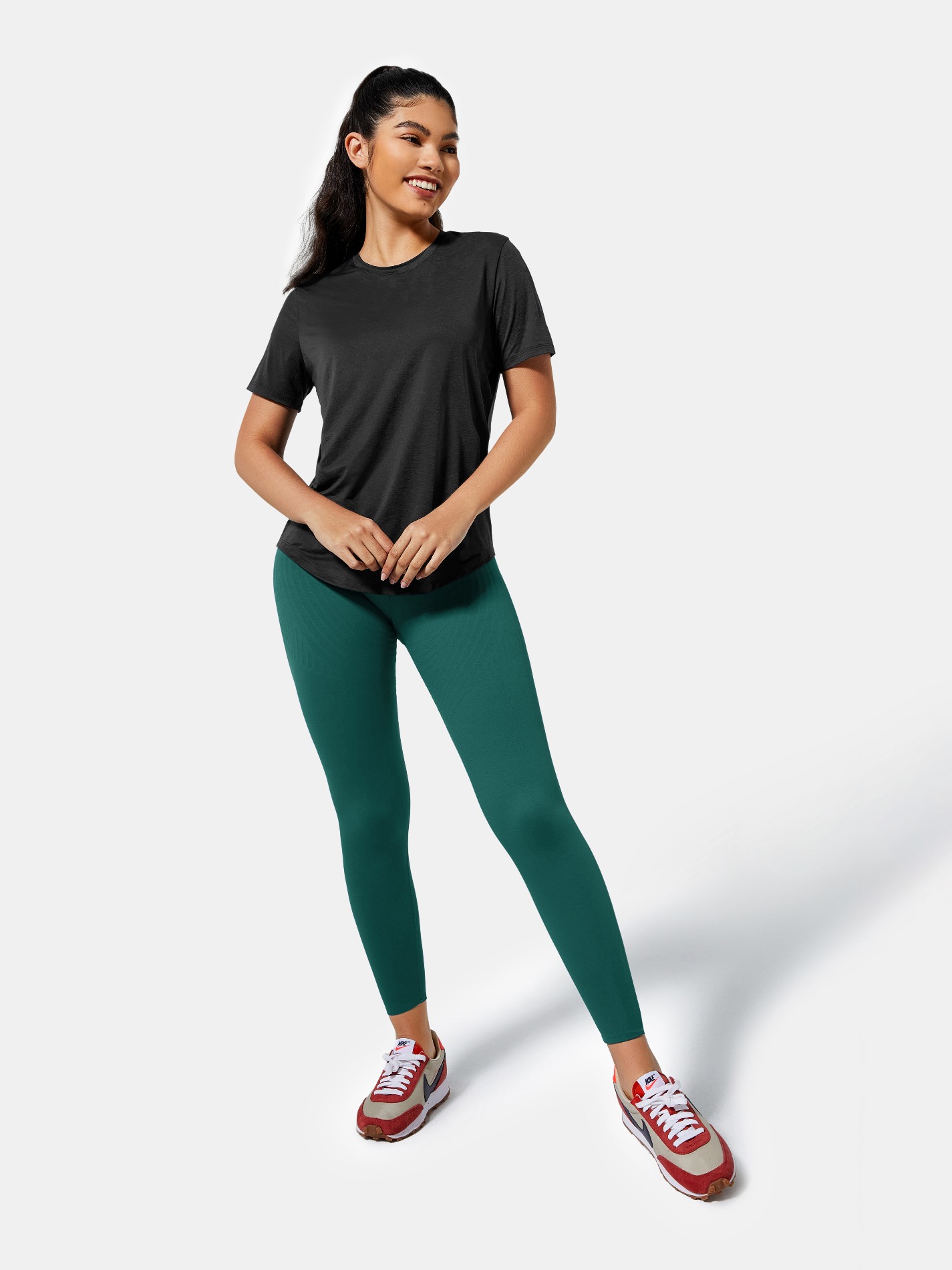 InstaBreeze Training Short Sleeve T-shirt | Mova Studio