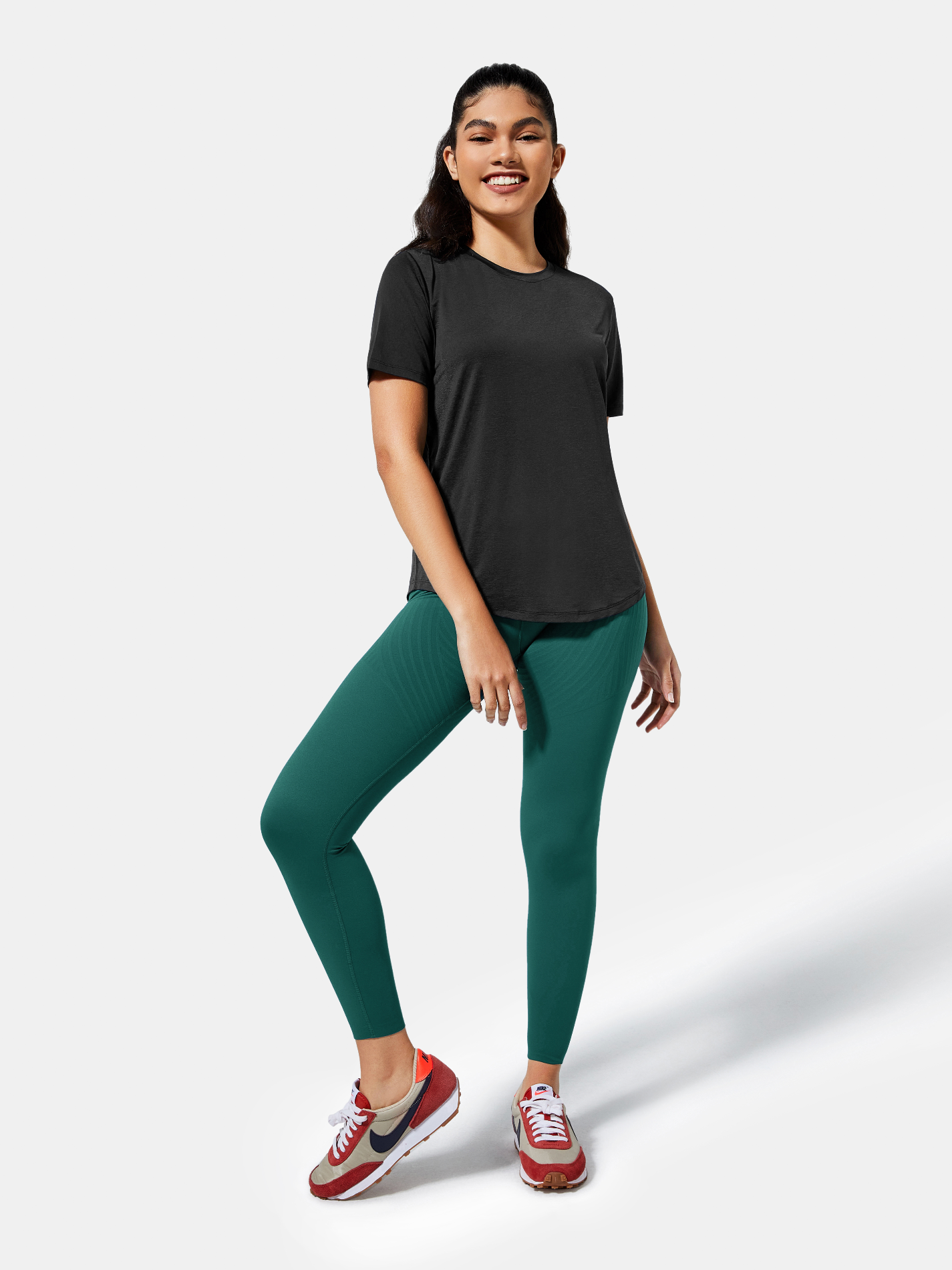 InstaBreeze Training Short Sleeve T-shirt | Mova Studio