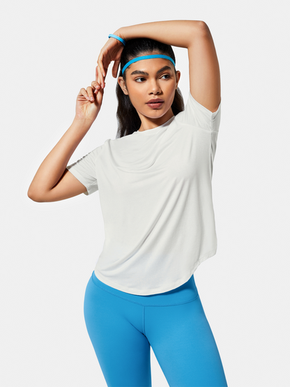 InstaBreeze Training Short Sleeve T-shirt | Mova Studio