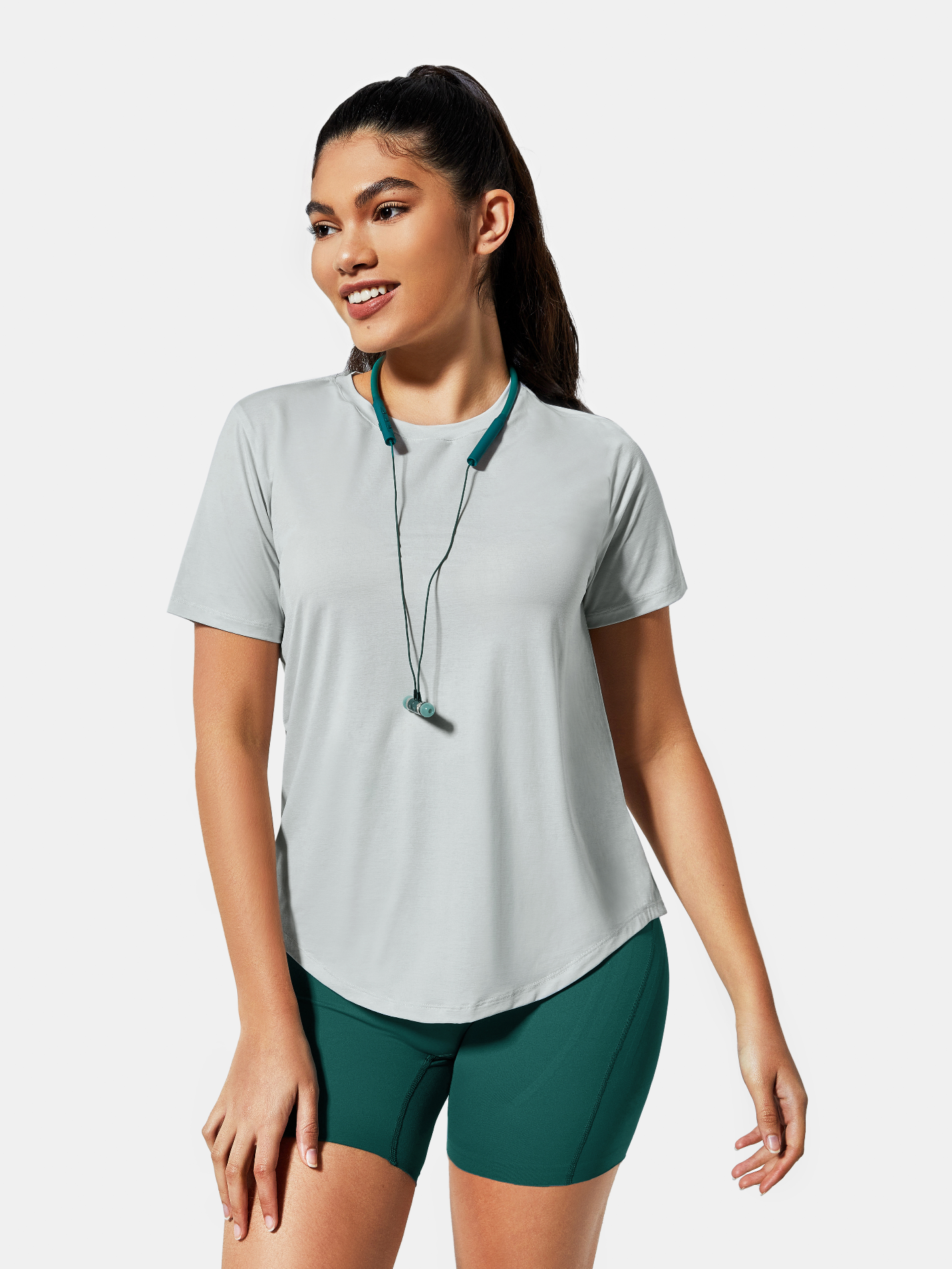 InstaBreeze Training Short Sleeve T-shirt | Mova Studio
