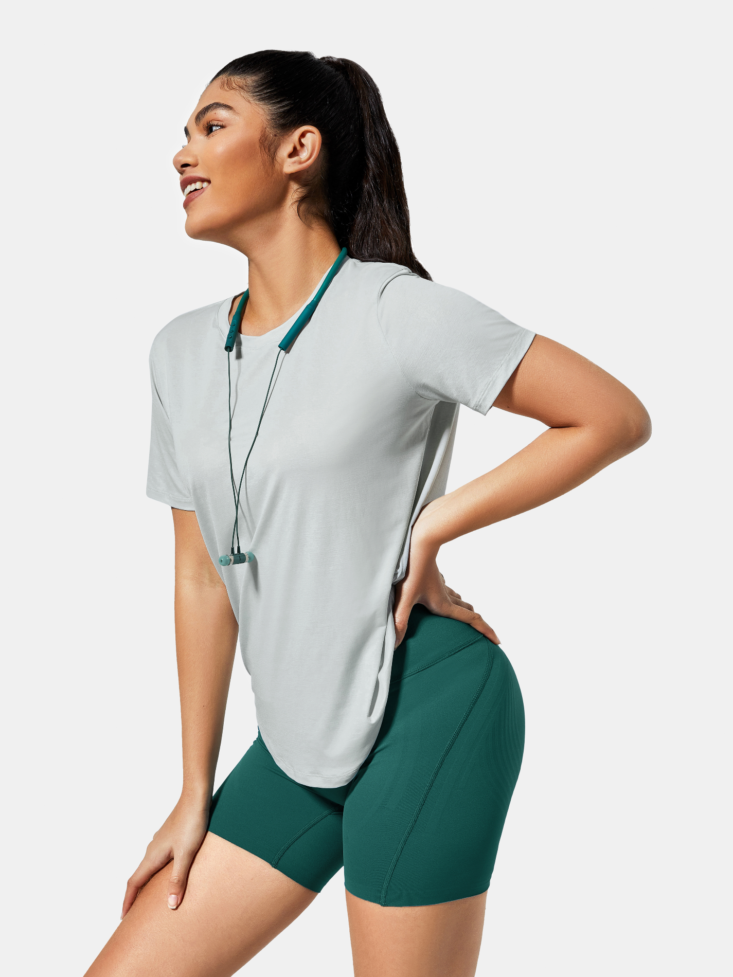 InstaBreeze Training Short Sleeve T-shirt | Mova Studio