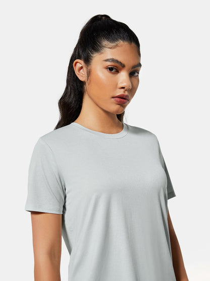 InstaBreeze Training Short Sleeve T-shirt | Mova Studio