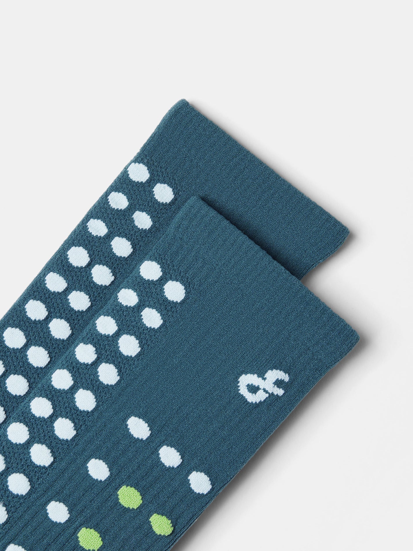 Knee-High Compression Socks | Mova Studio