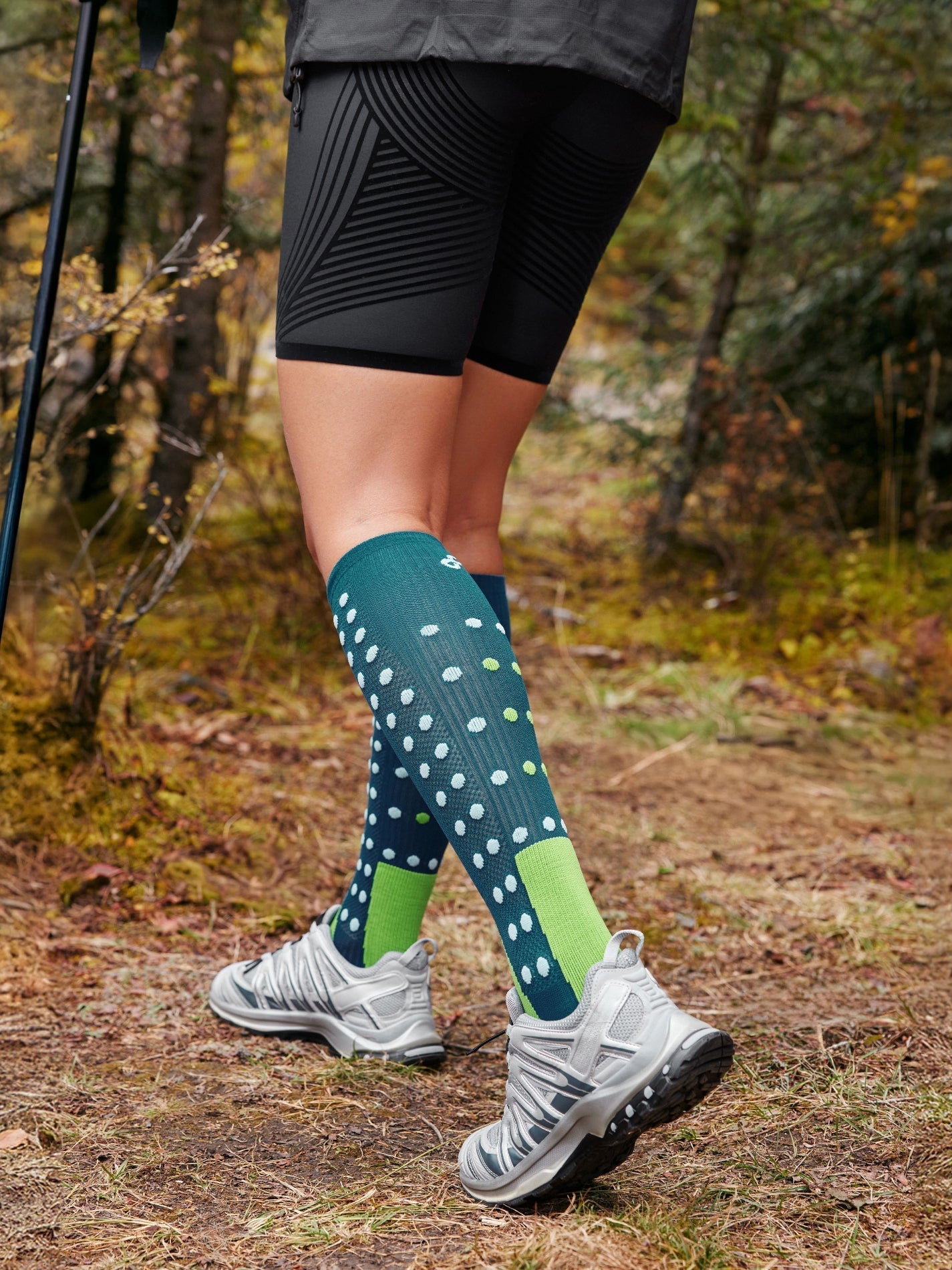 Knee-High Compression Socks | Mova Studio