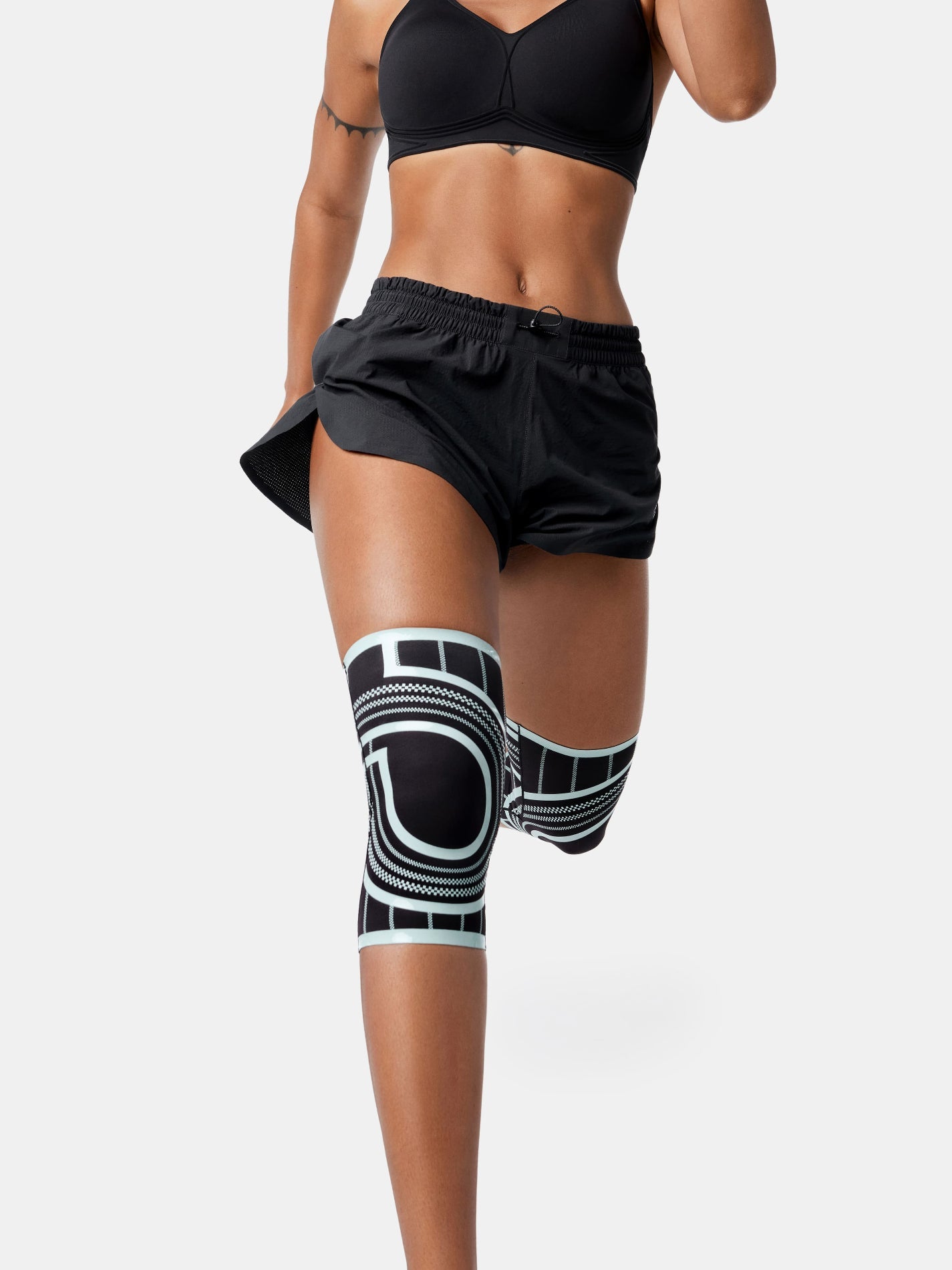 Knee Compression Sleeve | Mova Studio