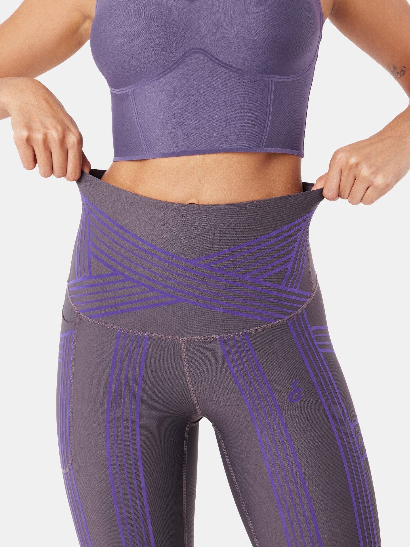 PowerBand Resistance Leggings (Reversible Wear) | Mova Studio