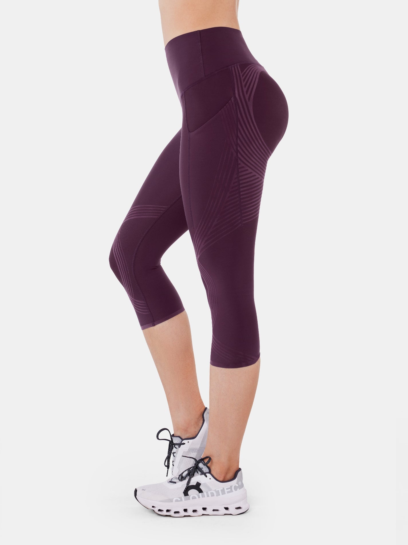 Body Sculpt Side Pocket Capri Leggings | Mova Studio