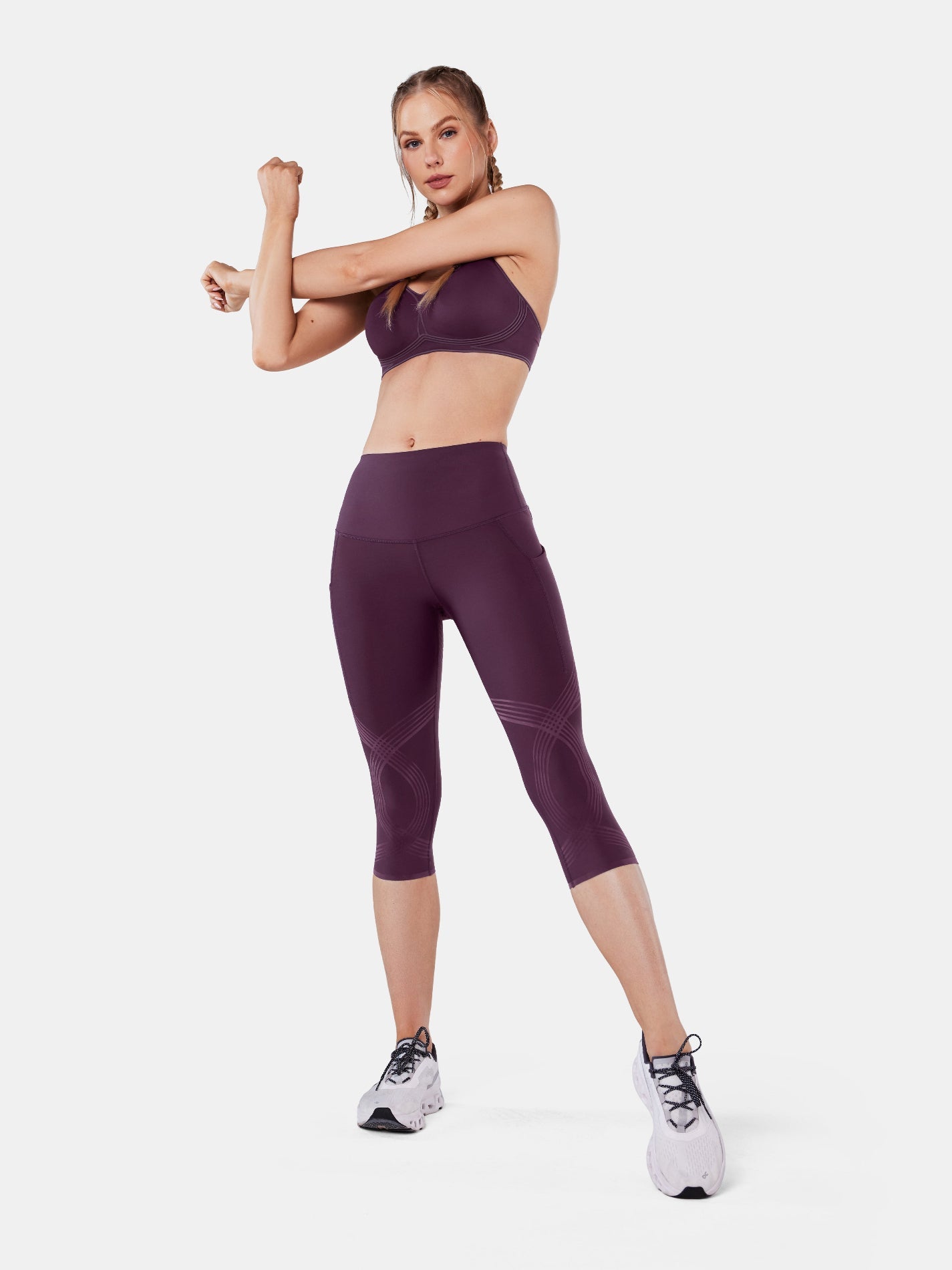 Body Sculpt Side Pocket Capri Leggings | Mova Studio